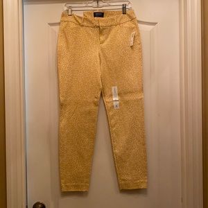 NWT Old Navy cropped Pixie pant